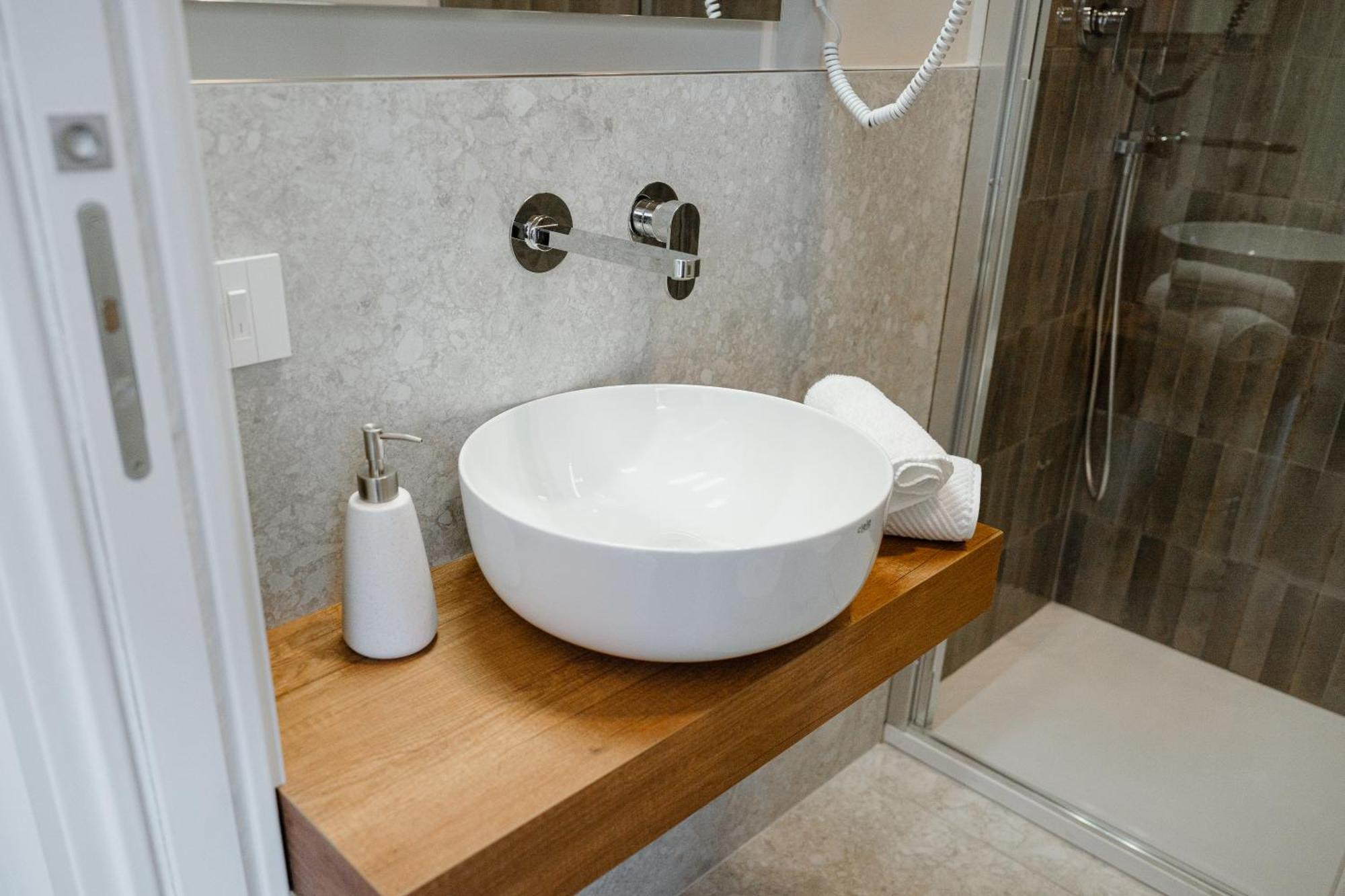 Be Your Home - Riviera Suites Civitavecchia Eksteriør billede